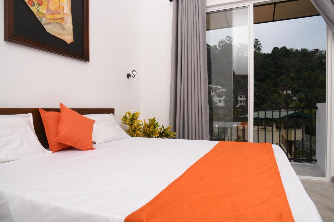 Everdew Kandy Rooms ภายนอก รูปภาพ