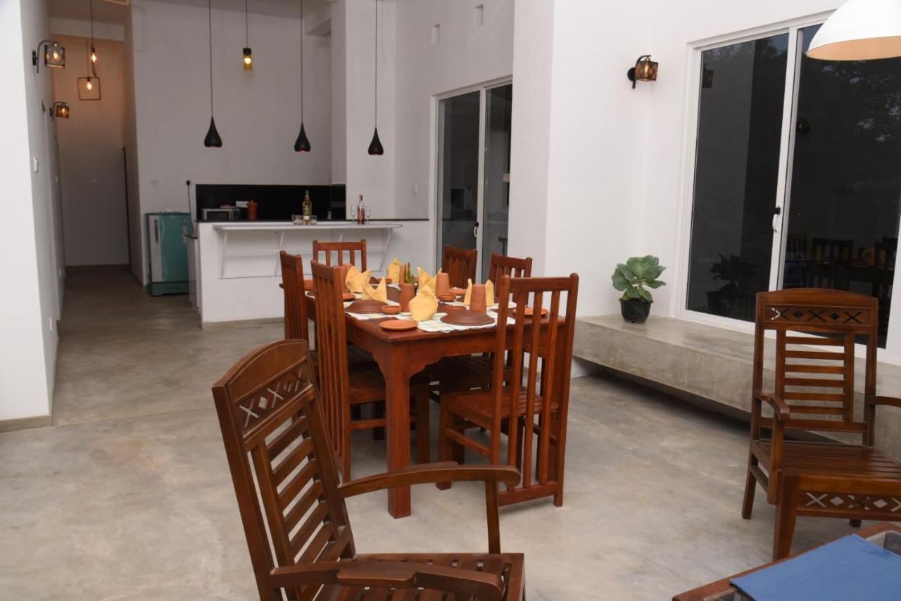 Everdew Kandy Rooms ภายนอก รูปภาพ